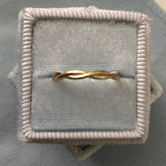 10KY Twist Ring - Picture 1 of 2